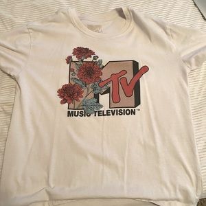 MTV graphic tee